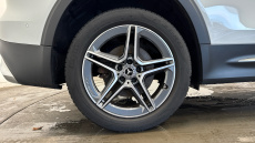 Mercedes-Benz GLB 200 AMG Line Premium Plus 5dr 7G-Tronic Petrol Estate